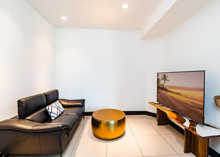 Sea La Vie Suites - By The Beach